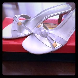 NIB Talbots Sandals With Heel Ivory Size 6.5M